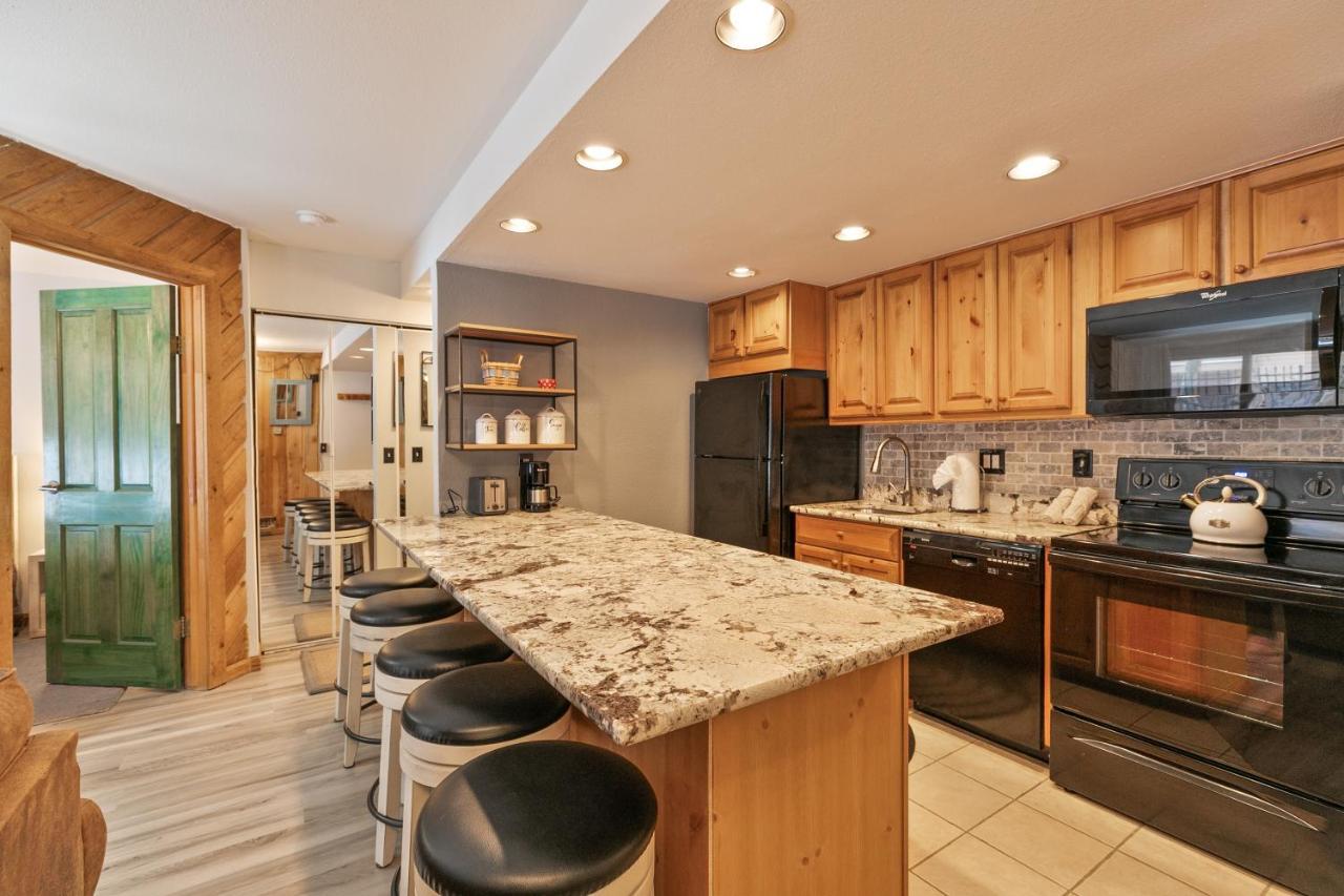 Trails End Starry Night Condo - Downtown Breck, Ski In-Out Breckenridge Exteriér fotografie